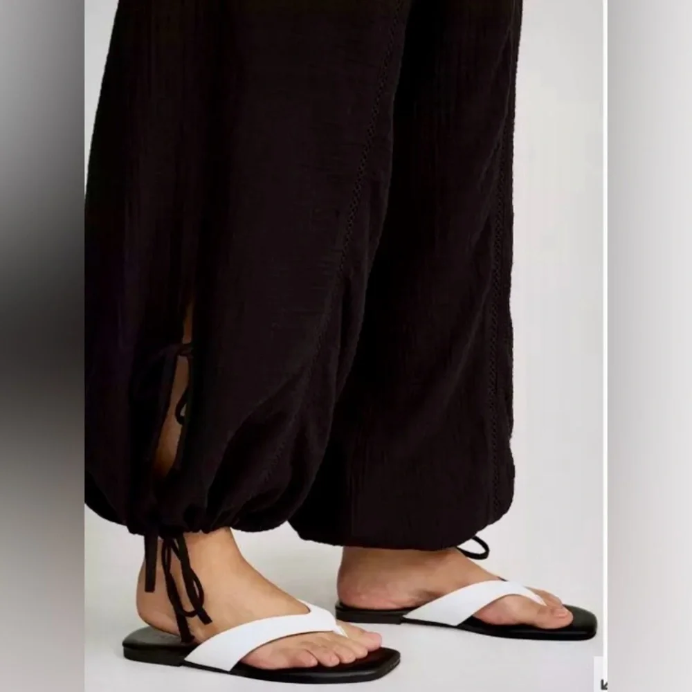 Torrid Black Pull On High Rise Joggers - Size 1X - Like New! - Picture 5 of 13